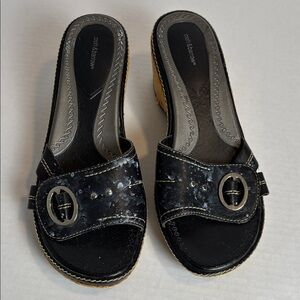 Croft & Barrow Women's Flossie Black Slip On Mules with Buckle Detail Size 7.5